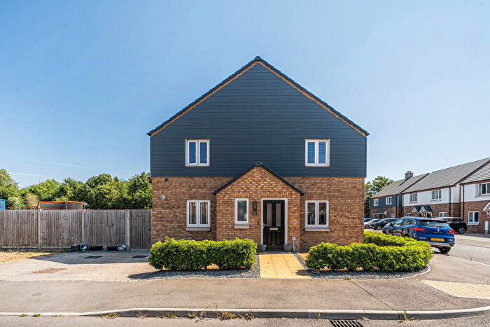 3 Bedroom Semi-Detached House For Sale In Blewit Street, Pinchbeck, Spalding, Lincolnshire, PE11