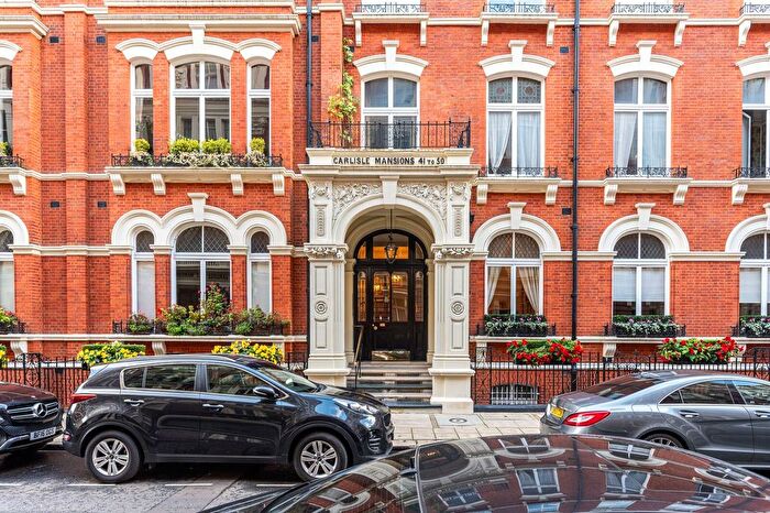 4 Bedroom Flat To Rent In Carlisle Mansions, Westminster, London, SW1P