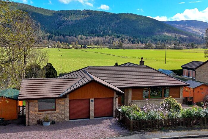 4 Bedroom Bungalow For Sale In South Fork Morven Way, Aberdeenshire, Ballater, AB35