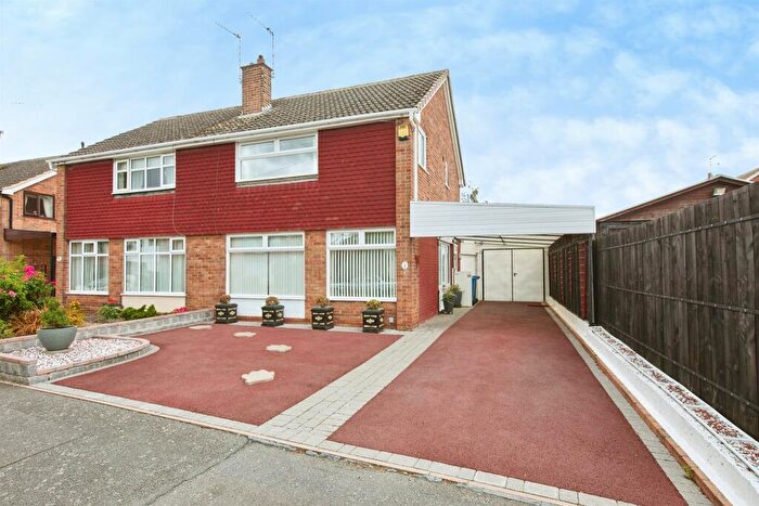 3 Bedroom Semi-Detached House For Sale In Hamilton Road, Spondon, Derby, DE21