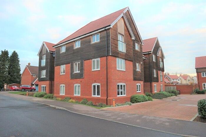 2 Bedroom Flat To Rent In Merrydown Way, Horam, Heathfield, TN21