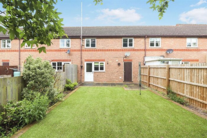 3 Bedroom Terraced House For Sale In Bede Close, Higham Ferrers, NN10