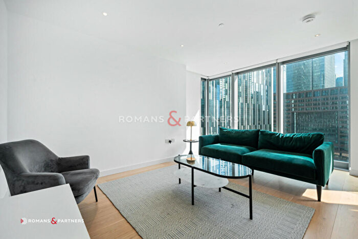 2 Bedroom Apartment To Rent In Landmark Pinnacle, Canary Wharf, E14
