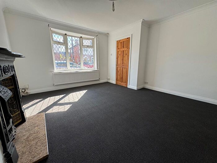 3 Bedroom End Of Terrace House To Rent In Albion Street, Wigston, LE18