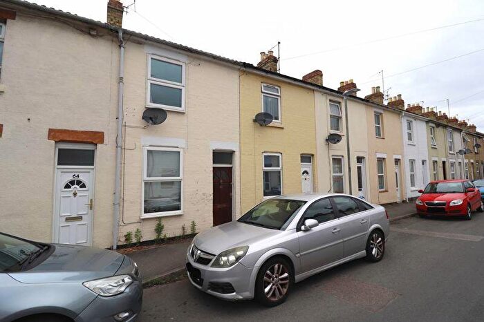 2 Bedroom Terraced House To Rent In Stanley Road, Gloucester, GL1
