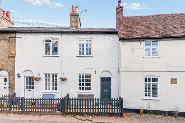 3 Bedroom Terraced House For Sale In High Street, Gosmore, Hitchin, SG4