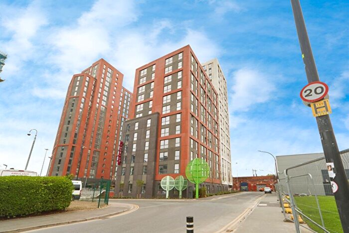 1 Bedroom Apartment For Sale In Saxton Lane, Leeds, LS9