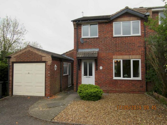 3 Bedroom Semi-Detached House To Rent In Pine Close, Lutterworth, LE17