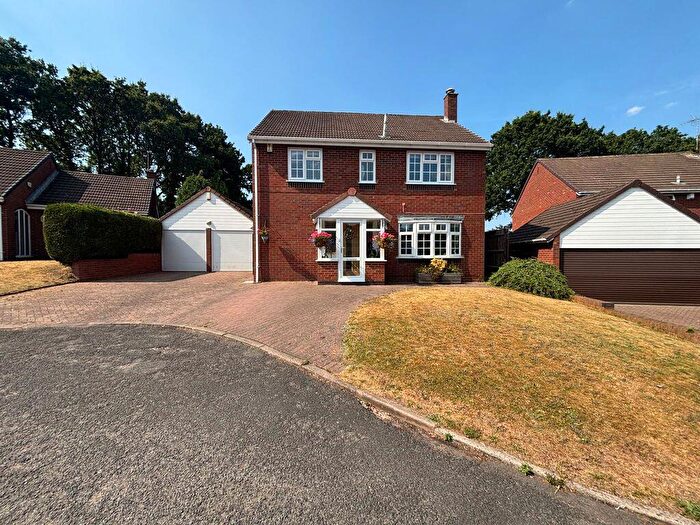 5 Bedroom Detached House For Sale In Hawfield Grove, Sutton Coldfield, B72