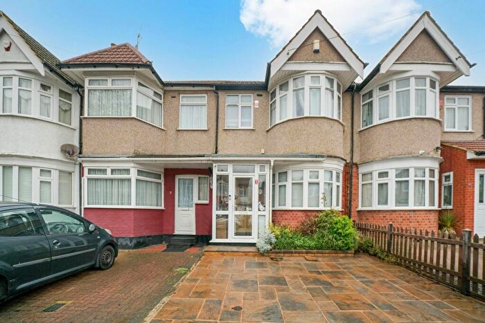 4 Bedroom Terraced House For Sale In Drake Road, Harrow, HA2