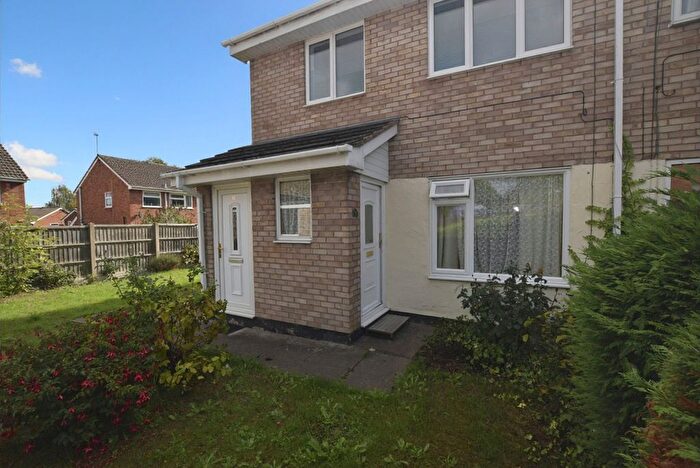1 Bedroom Flat For Sale In Wharf Close, St. Georges, Telford, TF2