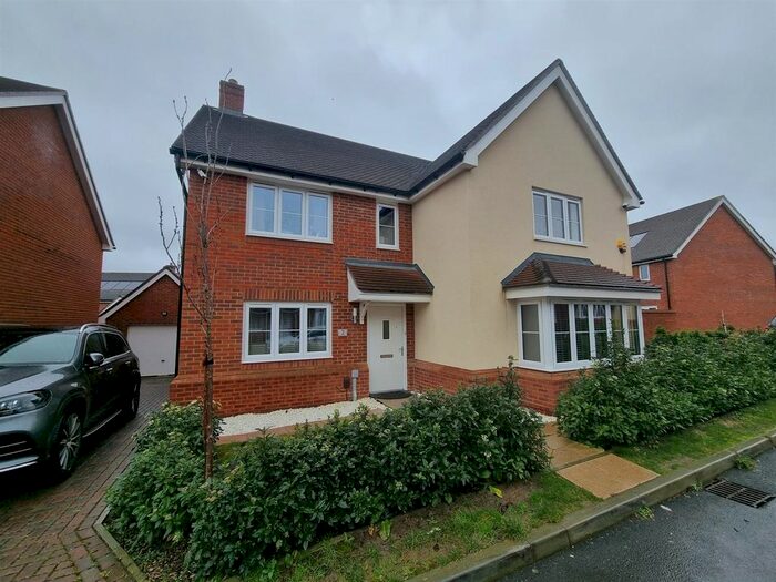 6 Bedroom Detached House To Rent In St. Lawrence Drive, Maidstone, ME16