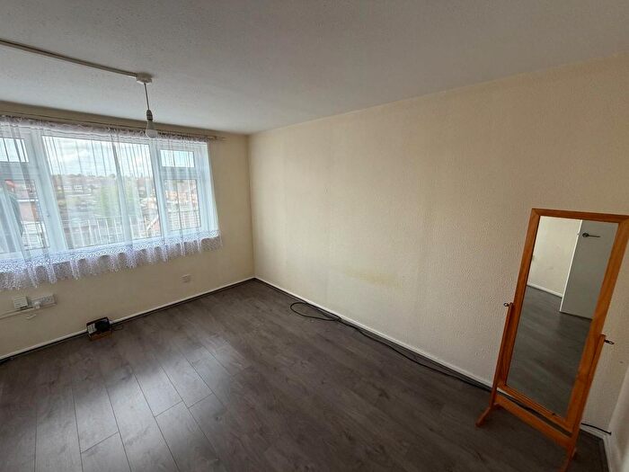1 Bedroom Flat To Rent In Shortlands, Coventry, CV7