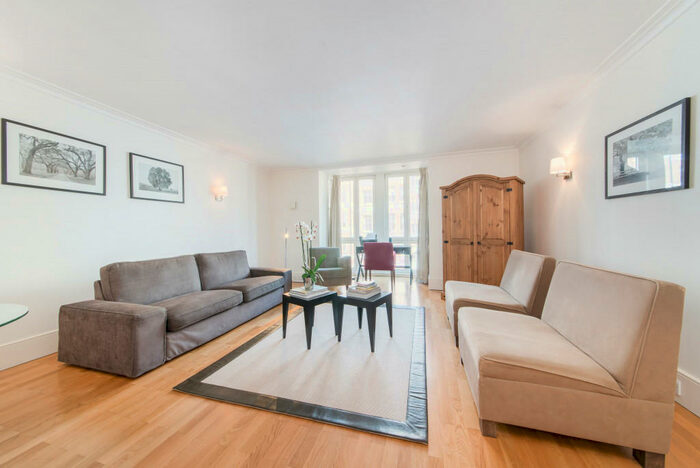 2 Bedroom Apartment To Rent In Benham House, Kings Road, London, SW10