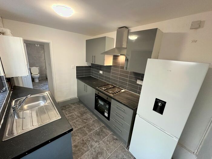 3 Bedroom Terraced House To Rent In Thomson Road, Liverpool, L21