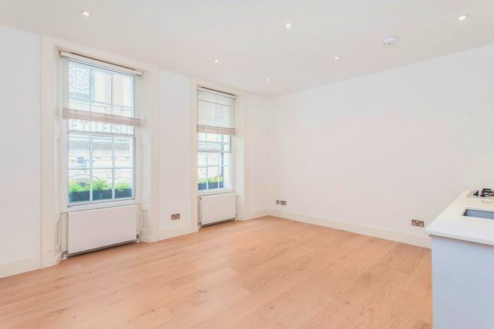 Studio To Rent In Marshall Street, London, W1F