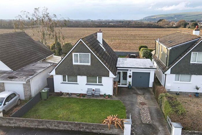 3 Bedroom Detached House For Sale In Limetree Grove, Braunton, EX33