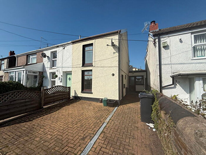 2 Bedroom End Of Terrace House For Sale In High Street, Skewen, Neath, SA10