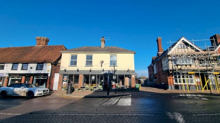 3 Bedroom Flat To Rent In High Street, Headcorn, Ashford, TN27