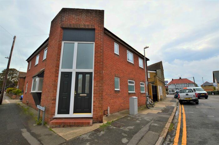 2 Bedroom Flat To Rent In High Street, Garlinge, Margate, CT9