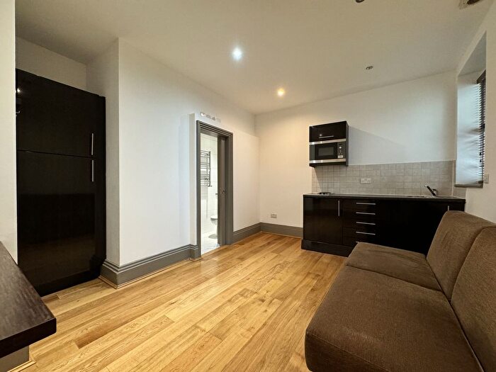 Studio To Rent In Inglewood Mansions, West End Lane, West Hampstead, NW6