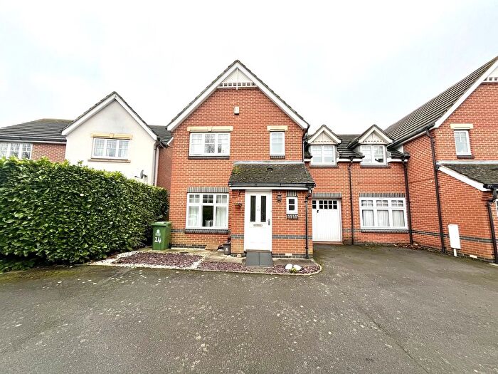 3 Bedroom Semi-Detached House For Sale In Charles Babbage Close, Chessington, Surrey., KT9