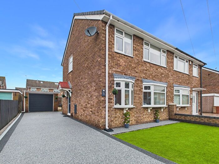 3 Bedroom Semi Detached House For Sale In Moor Green, Hull, HU4