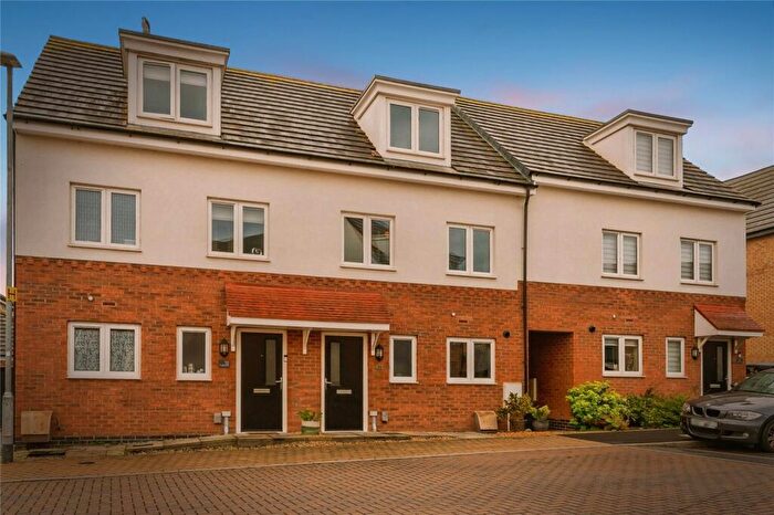 3 Bedroom Terraced House For Sale In Piggott Avenue, Gedling, Nottingham, Nottinghamshire, NG4