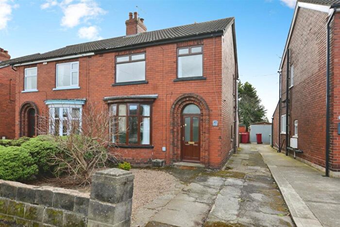 3 Bedroom Semi Detached House For Sale In Bushfield Road, Scunthorpe, DN16