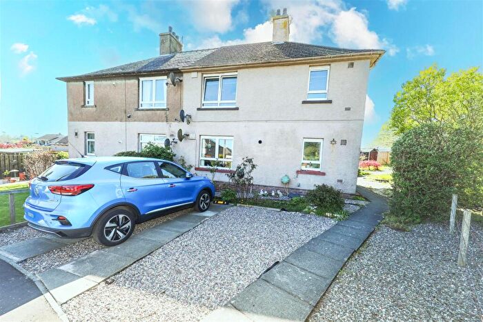 2 Bedroom Flat For Sale In Park Circle, Markinch, Glenrothes, KY7