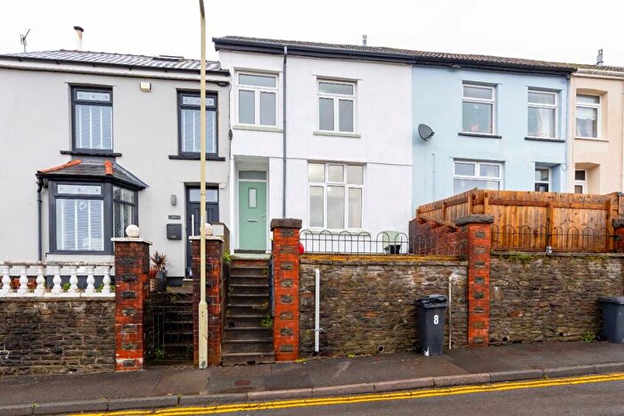 3 Bedroom Terraced House For Sale In Brynteg, Treharris, CF46