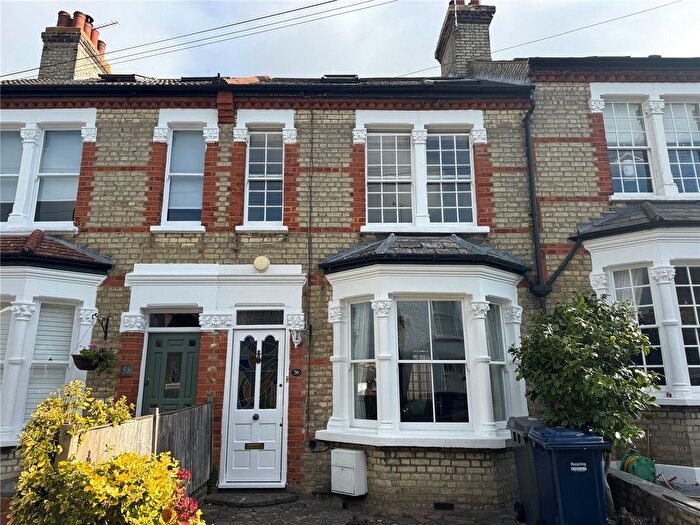 3 Bedroom Detached House To Rent In Puller Road, Barnet, EN5