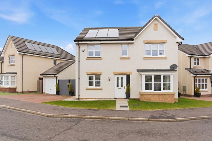4 Bedroom Detached House For Sale In Brotherton Wood, Livingston, West Lothian, EH54