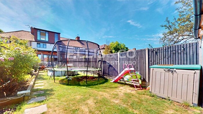 4 Bedroom Terraced House For Sale In Somervell Road, Harrow, HA2