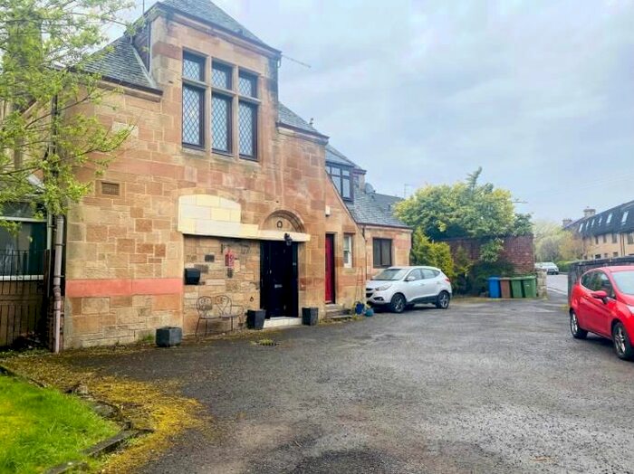 2 Bedroom Flat To Rent In Shawhill Road, Shawlands, Glasgow, G41