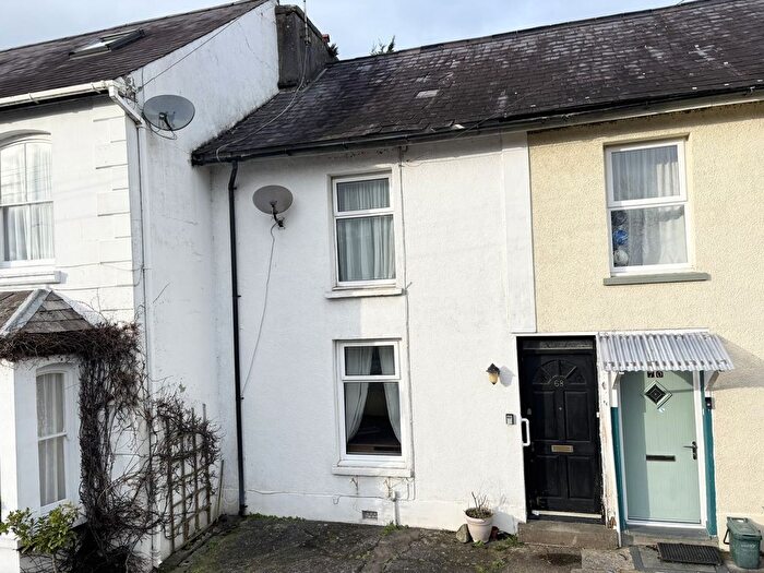 3 Bedroom Town House For Sale In High Street, Llandovery, Carmarthenshire., SA20