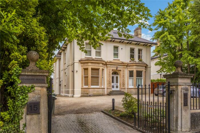 2 Bedroom Penthouse To Rent In Stanhope House, Queens Road, Cheltenham, Gloucestershire, GL50