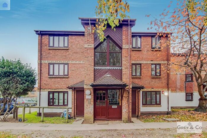 1 Bedroom Flat To Rent In Alliance Close Wembley, HA0