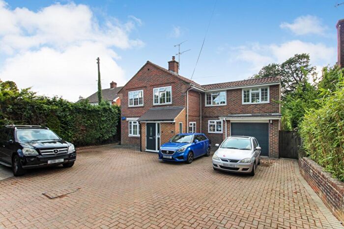 4 Bedroom Detached House For Sale In Tinsley Lane, Crawley, West Sussex., RH10