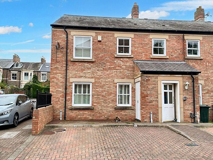 2 Bedroom Apartment For Sale In Spring Gardens Court, North Shields, North Shields, Tyne And Wear, NE29
