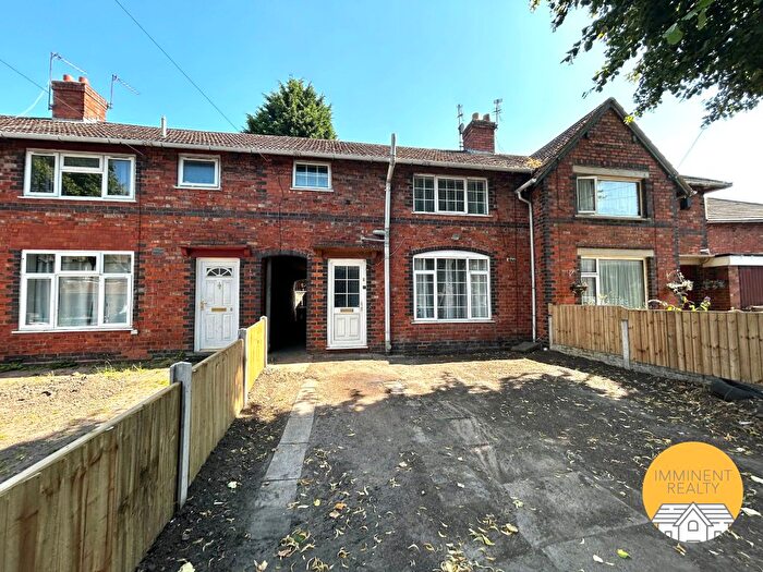 3 Bedroom Semi-Detached House To Rent In Tame Street, Walsall, WS1