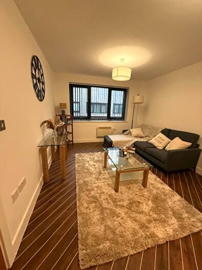 2 Bedroom Apartment For Sale In Derwent Foundry, St Pauls Square, B3