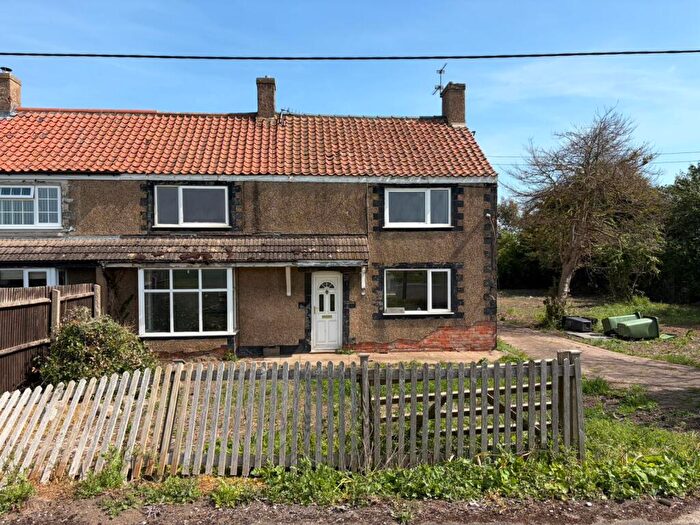 4 Bedroom Semi-Detached House For Sale In Lilac Cottage, Horncastle Road, Bardney, Lincoln, LN3