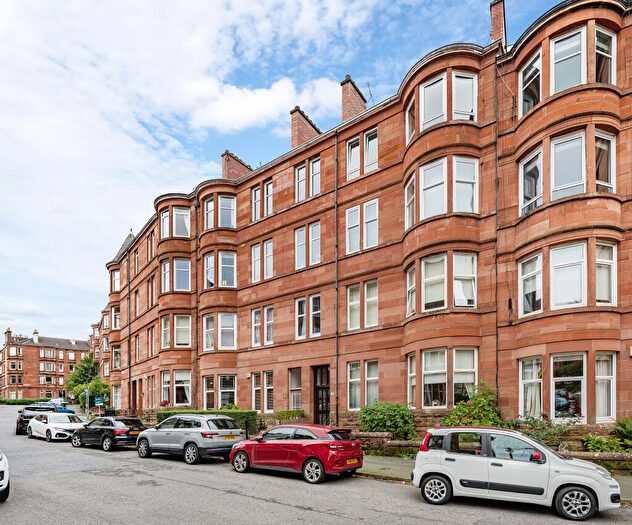2 Bedroom Flat For Sale In Flat /, Tassie Street, Shawlands, G41
