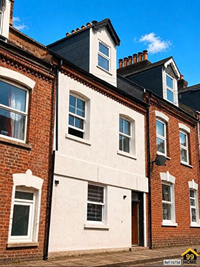 2 Bedroom Flat To Rent In Portland Street, Exeter, Devon, EX1