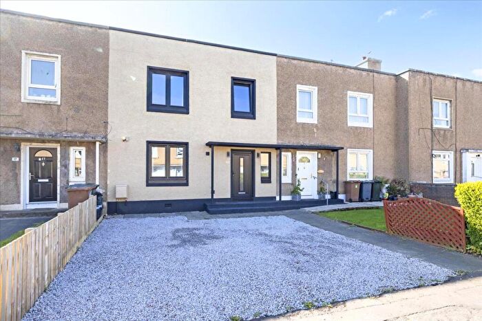 3 Bedroom Terraced House For Sale In Broomhouse Place South, Edinburgh, EH11