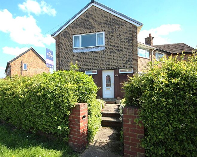 3 Bedroom Semi-Detached House For Sale In Leatham Crescent, Pontefract, WF7