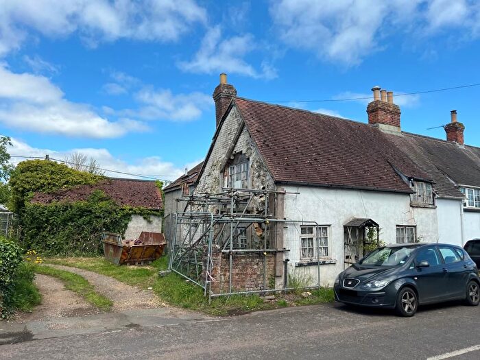 3 Bedroom End Of Terrace House For Sale In Poplar Cottage, High Street, Newchurch, Sandown, Isle Of Wight, PO36