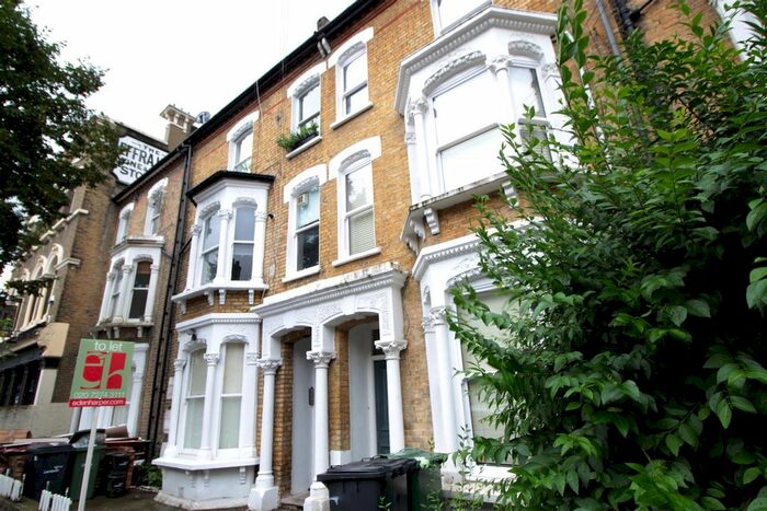 1 Bedroom Flat To Rent In Kellett Road, Brixton, SW2