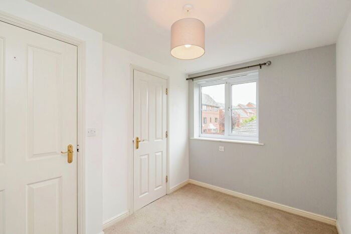2 Bedroom Flat For Sale In Mckinley Street, Great Sankey, Warrington, Cheshire, WA5